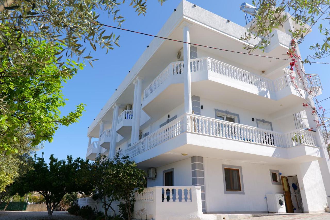 Vila Unique Aparthotel Ksamil Kültér fotó