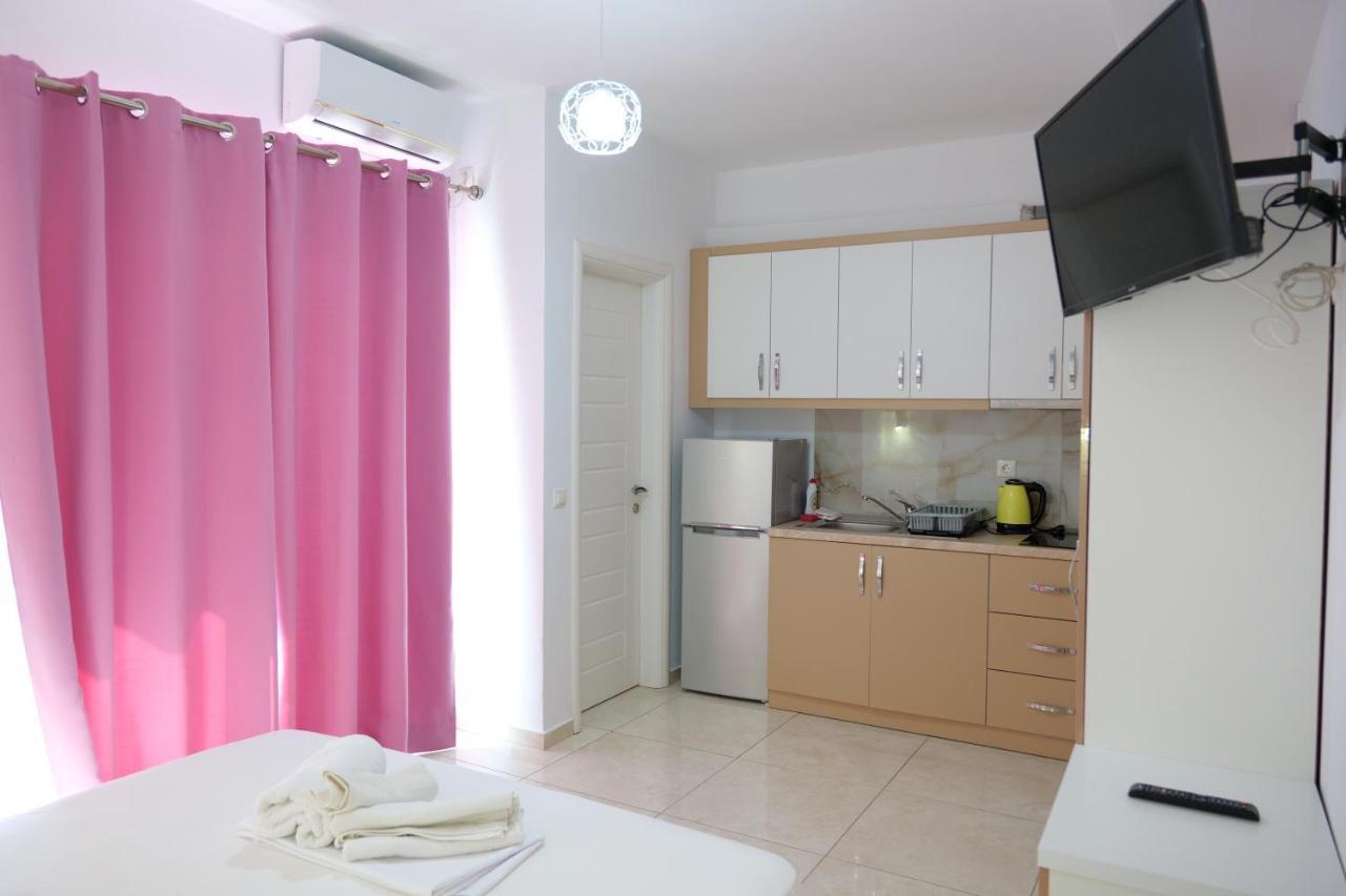 Vila Unique Aparthotel Ksamil Kültér fotó