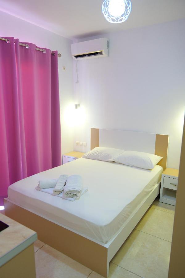 Vila Unique Aparthotel Ksamil Kültér fotó