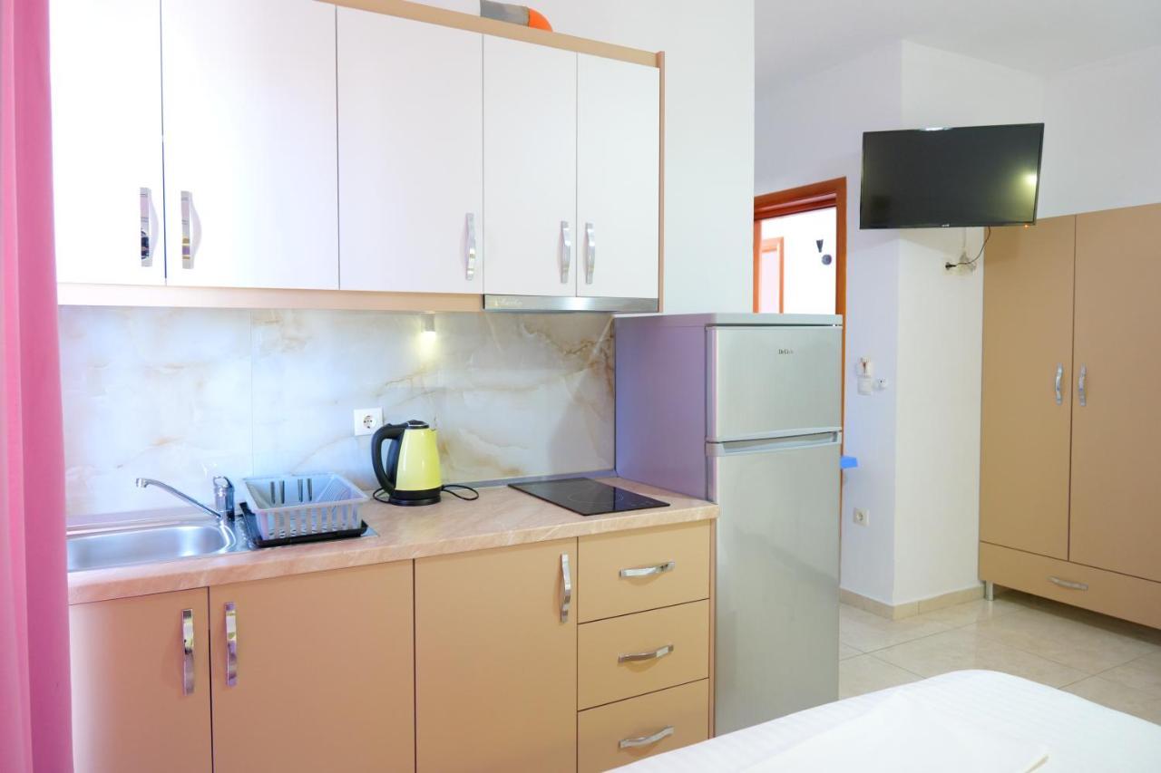 Vila Unique Aparthotel Ksamil Kültér fotó