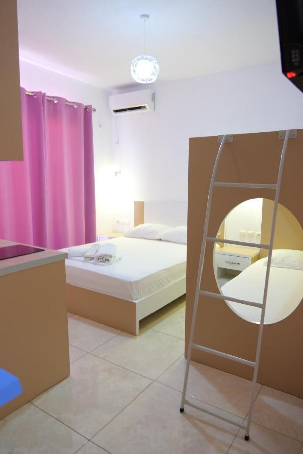 Vila Unique Aparthotel Ksamil Kültér fotó