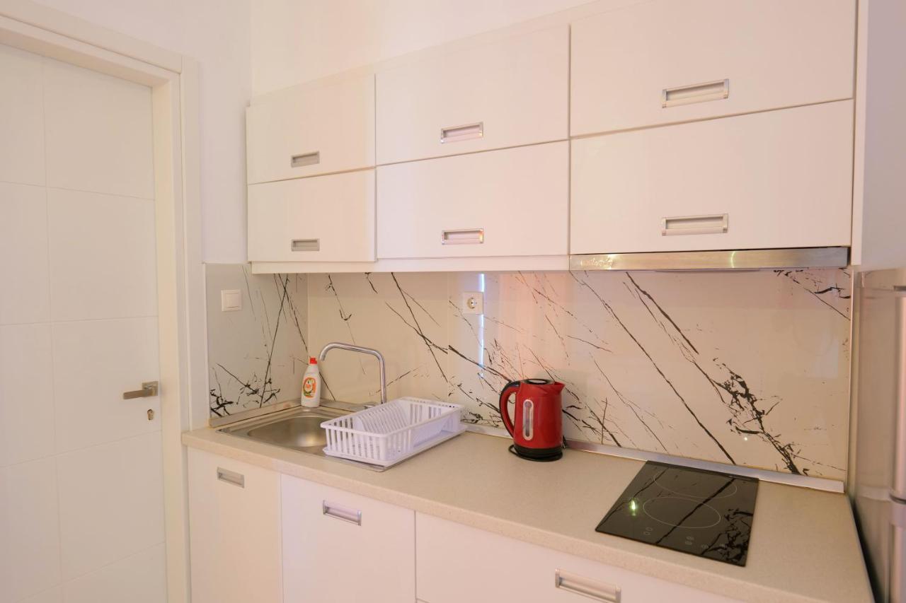 Vila Unique Aparthotel Ksamil Kültér fotó