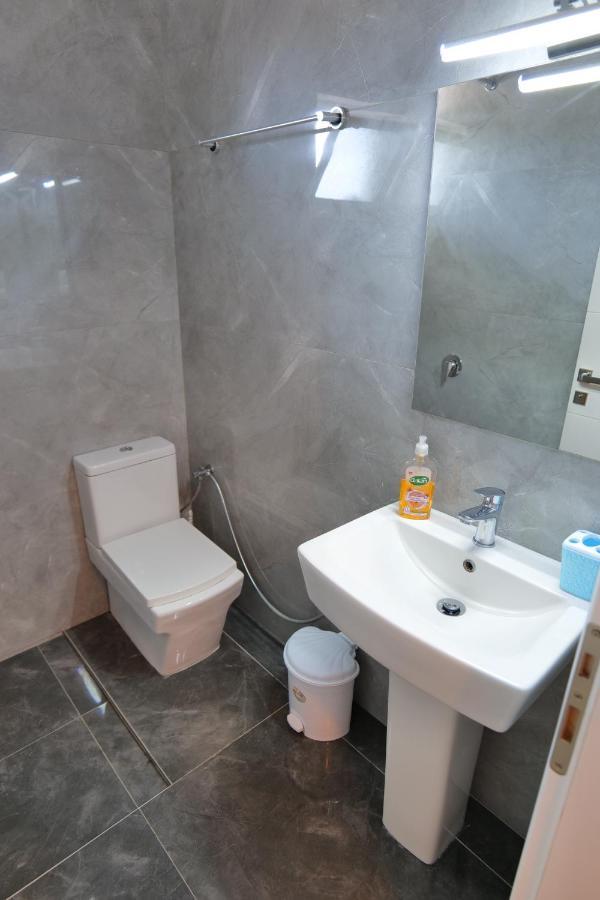 Vila Unique Aparthotel Ksamil Kültér fotó